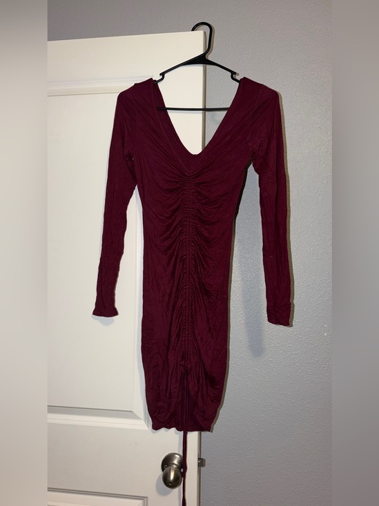 Heart Hips Dresses & Skirts - Heart Hips Long Sleeve Ruched V-Neck Bodycon Dress - Burgundy